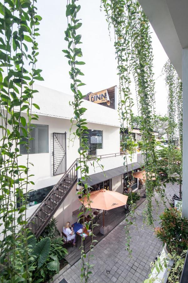 Srikrisna Wisma tamu