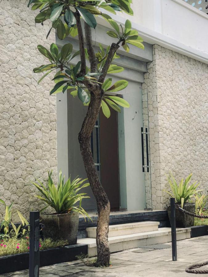 Srikrisna Wisma tamu Seminyak (Bali)
